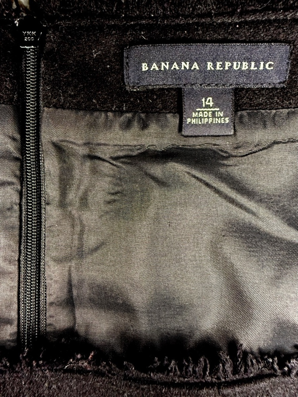 Banana Republic Size 14 Black Wool Blend Fringe Hem A-Line Skirt Classy Capsule - Picture 4 of 9